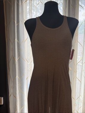 Go Couture Black and White Striped Sleeveless Maxi Dress